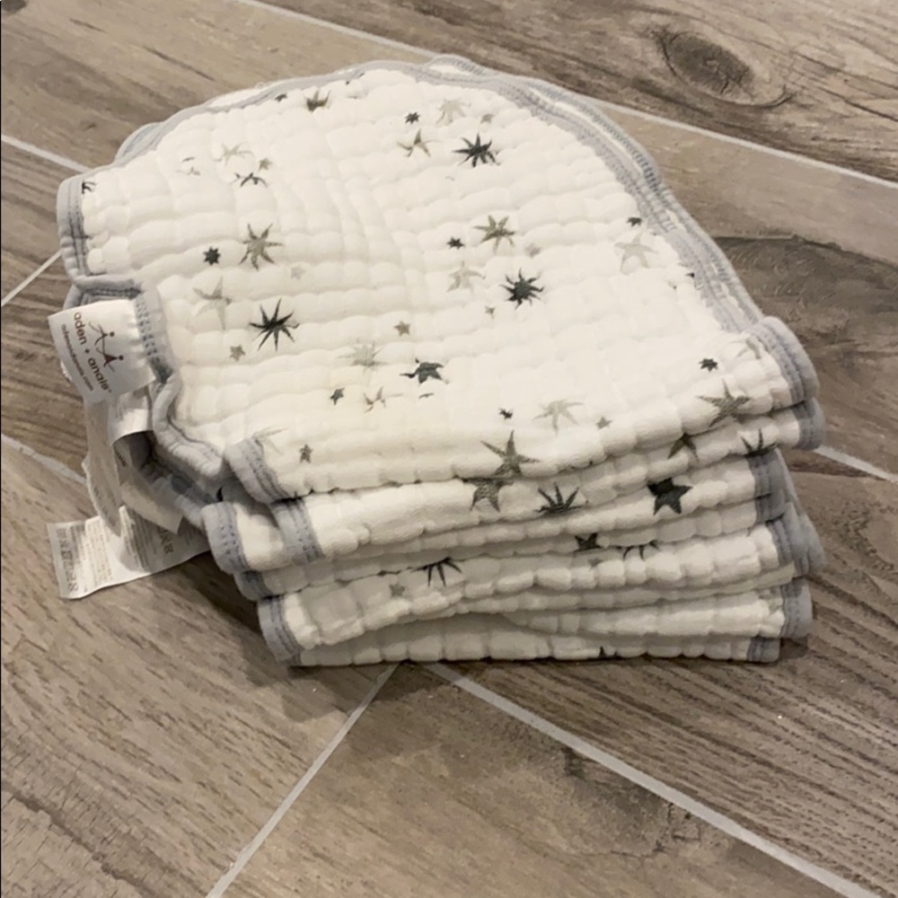 Bibs/burp cloths.